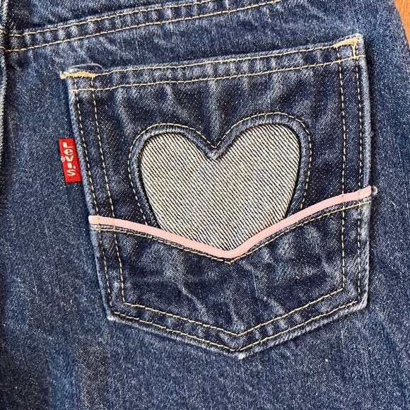 Levi's Denim Heart Pocket Jean Shorts Red Tab Sz 6X - Picture 2 of 8